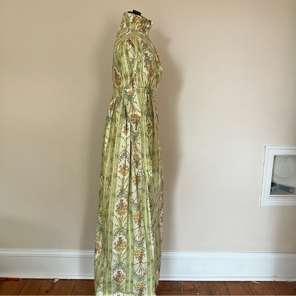 Vintage 1960s Regency-Style Dress - Picture 5 of 10